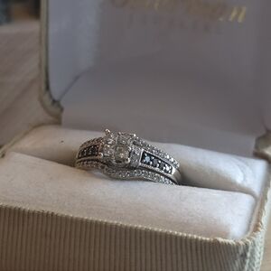 10kt Solid White Gold Ring With Natural Diamonds & Black Diamonds | Size 7 | Euc